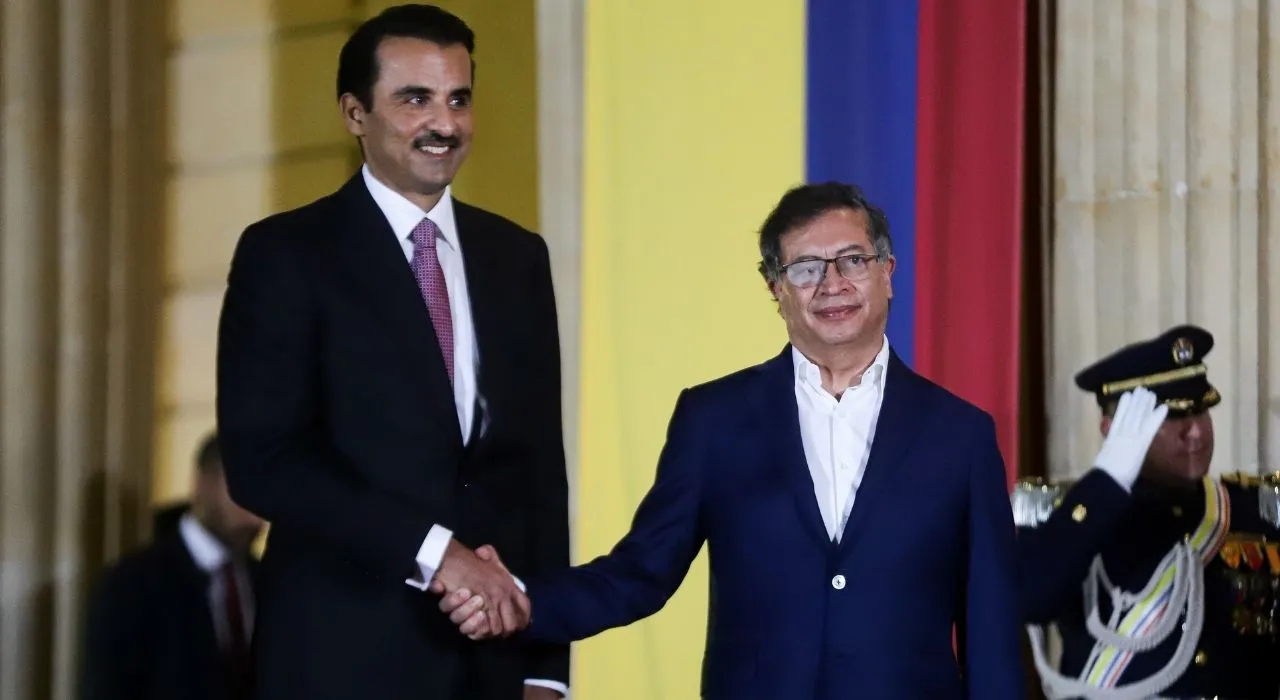 Petro con el emir de Catar 